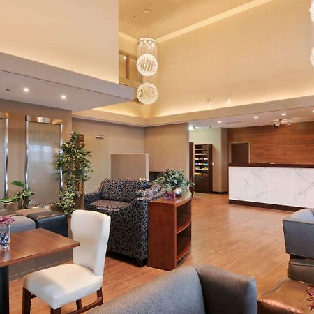 Days Inn By Wyndham Regina Airport West Interieur foto
